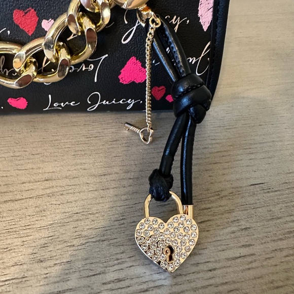 🎉HP🎉Juicy Couture Black w/pink, white & Black Shoulder Bag or Mini Tote - Picture 11 of 13